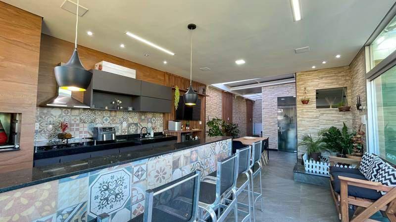 Apartamento, Castelo, 3 Quartos, 3 Vagas, 1 Suíte