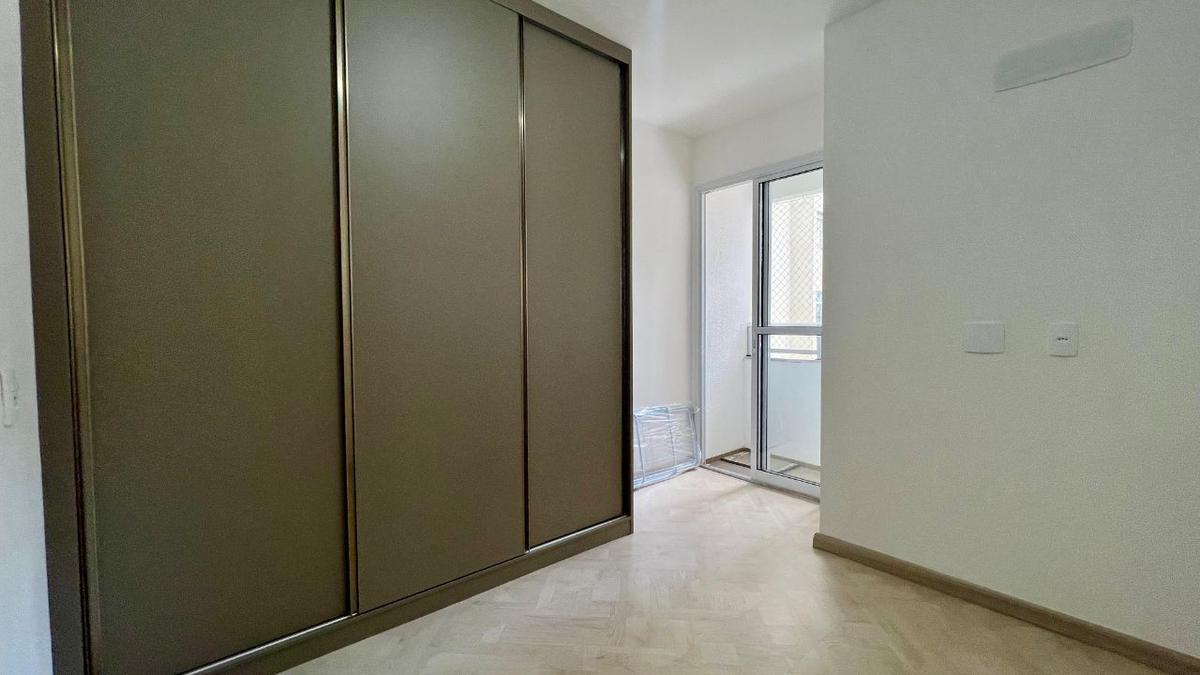 Apartamento, Centro, 2 Quartos, 1 Vaga