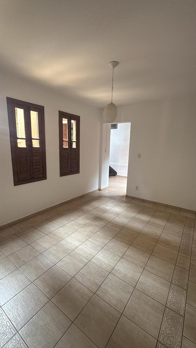 Casa, Bela Vista, 4 Quartos, 0 Vaga, 1 Suíte