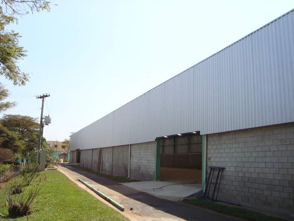 Galpão, Distrito Industrial, 26 Vagas