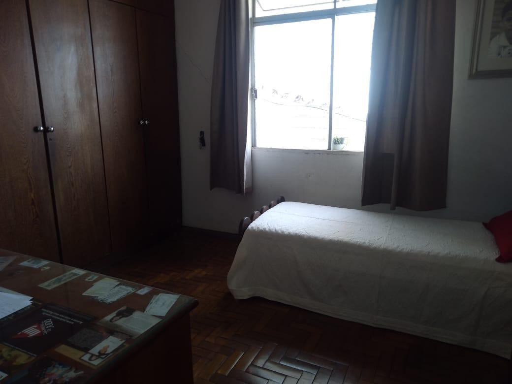 Casa, Barroca, 3 Quartos, 4 Vagas, 1 Suíte