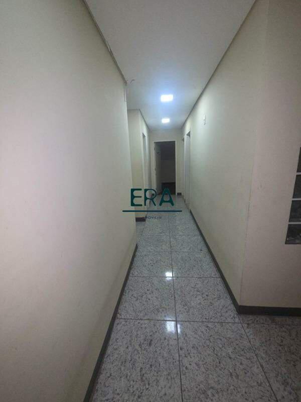 Andar, Centro, 0 Quarto, 10 Vagas