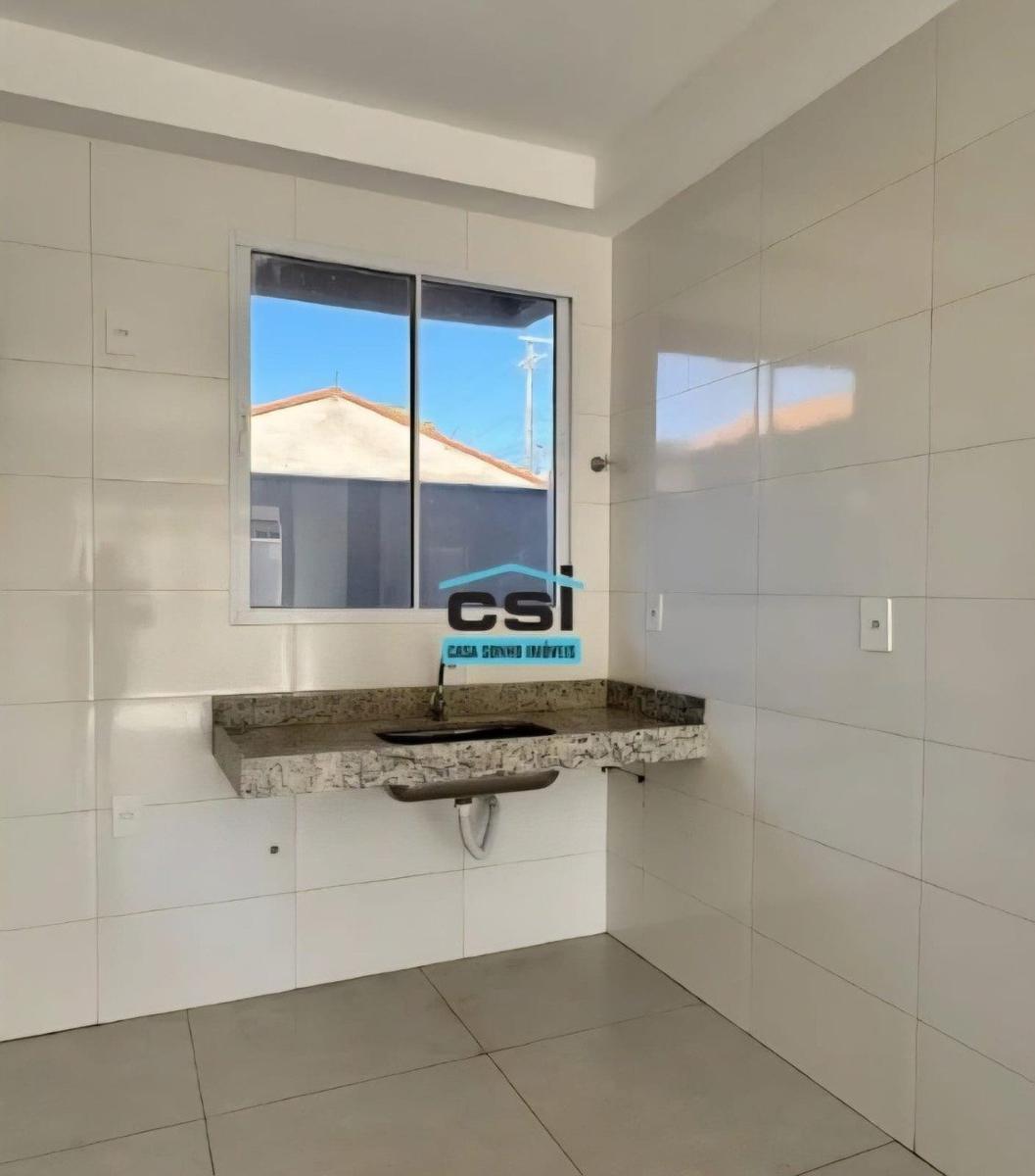 Apartamento, Santa Mônica, 2 Quartos, 1 Vaga