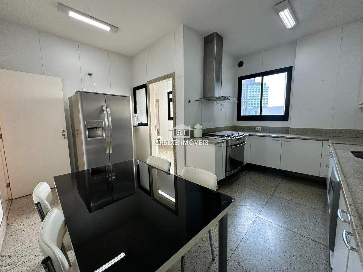 Apartamento, Lourdes, 4 Quartos, 4 Vagas, 2 Suítes