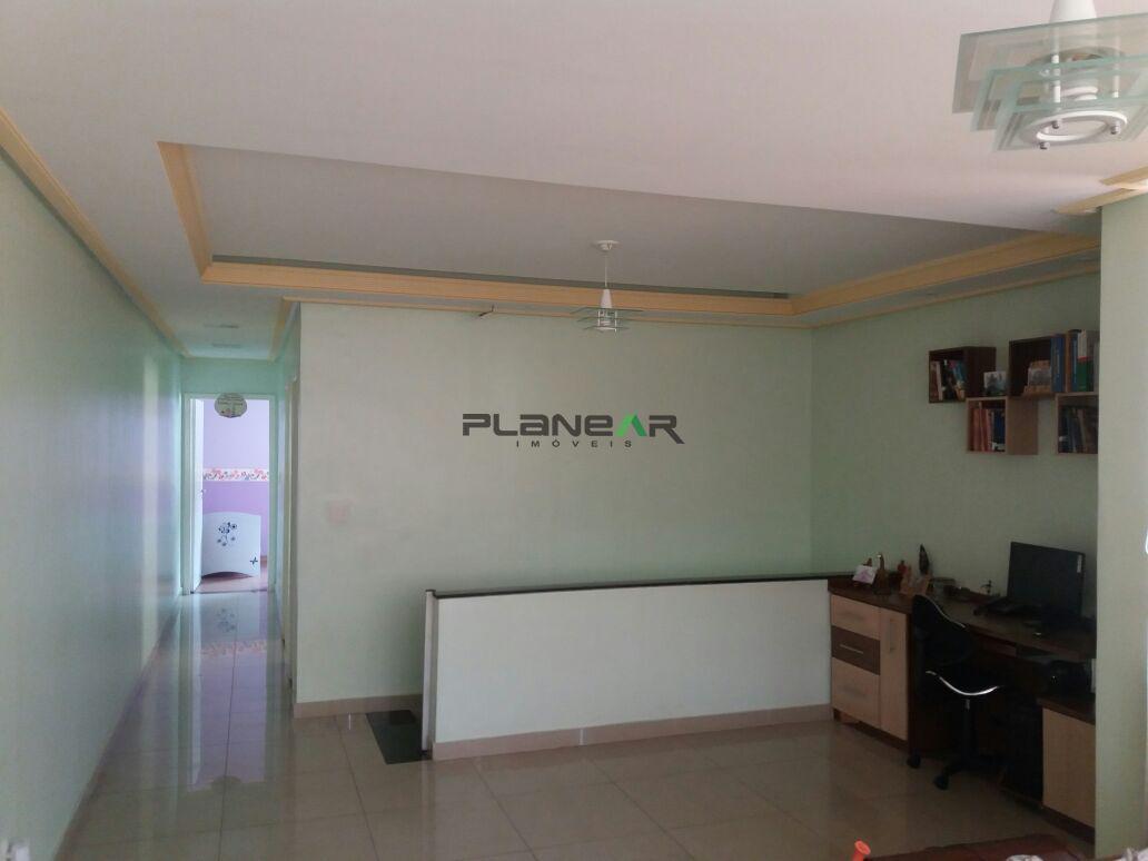 Casa, Jardim Riacho das Pedras, 4 Quartos, 2 Vagas, 1 Suíte