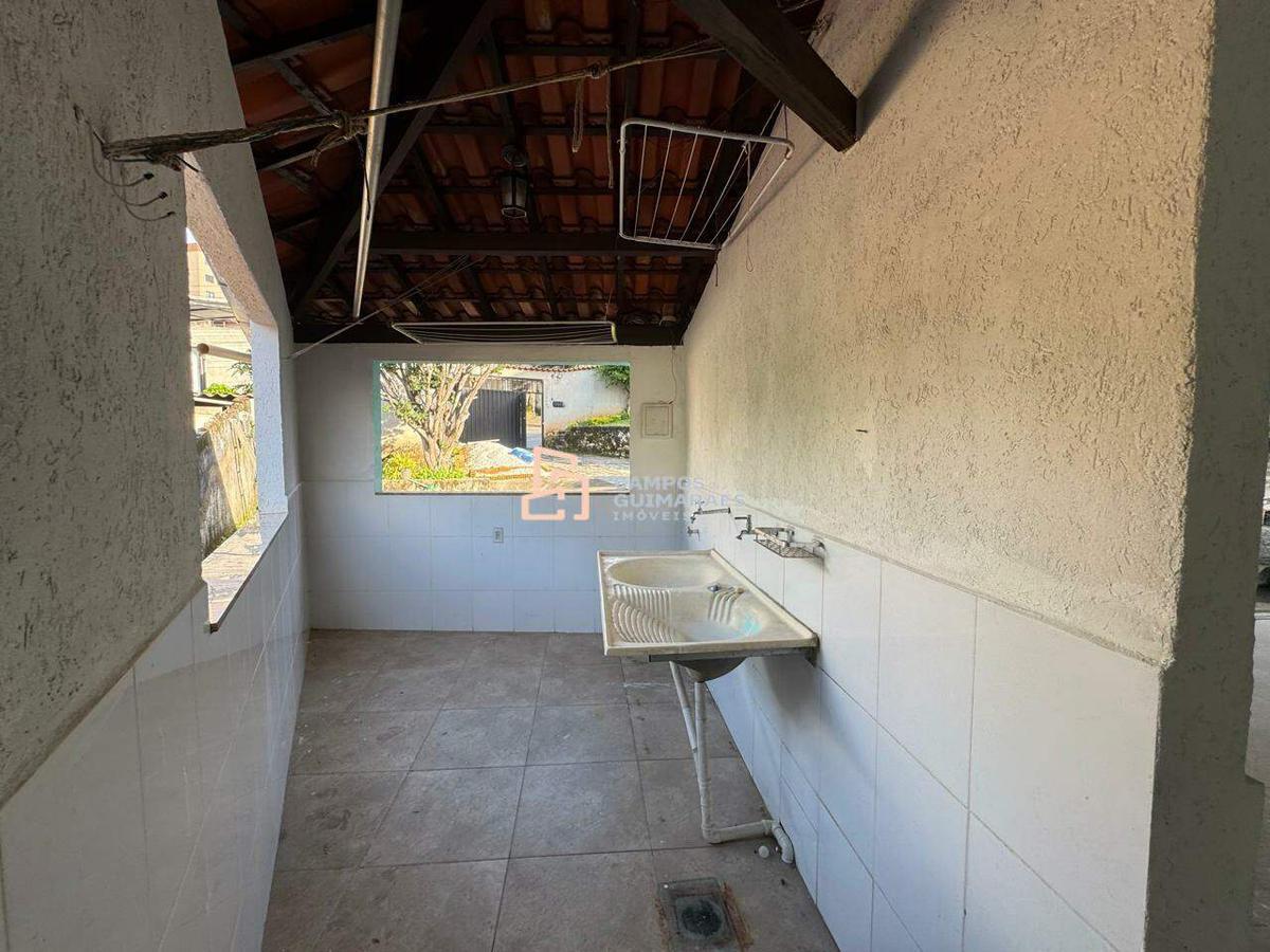 Casa Comercial, Miramar (barreiro), 2 Quartos, 6 Vagas