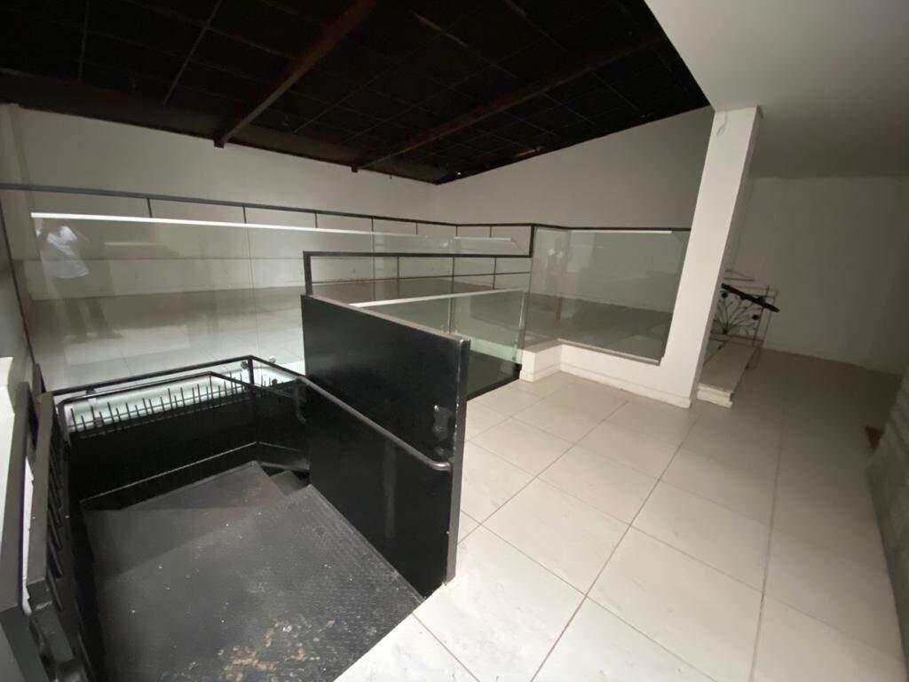 Casa Comercial, Lourdes, 3 Quartos, 0 Vaga