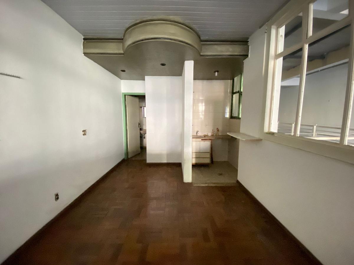 Andar, Horto, 0 Quarto, 4 Vagas