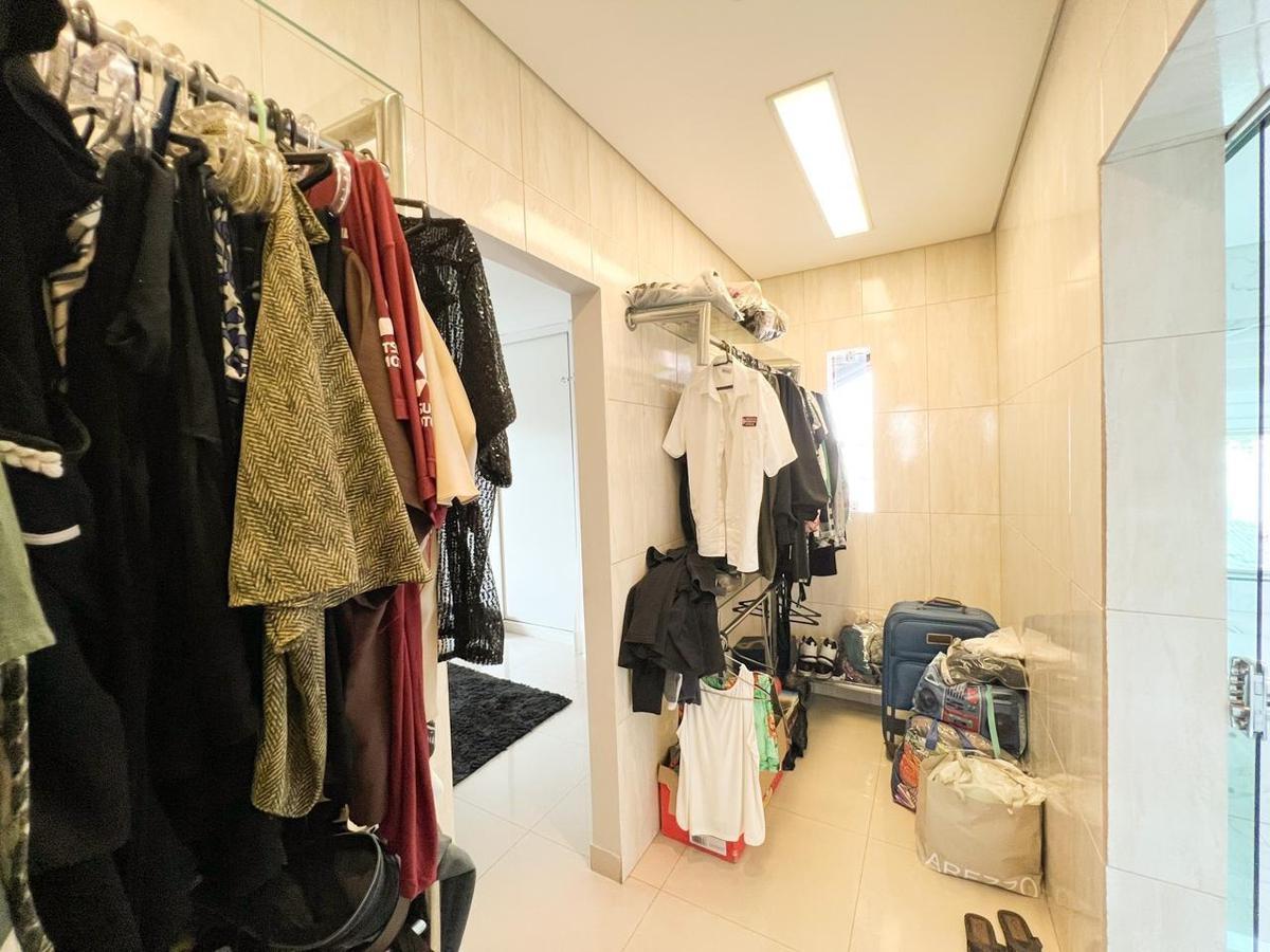 Casa, Alípio de Melo, 3 Quartos, 3 Vagas, 1 Suíte