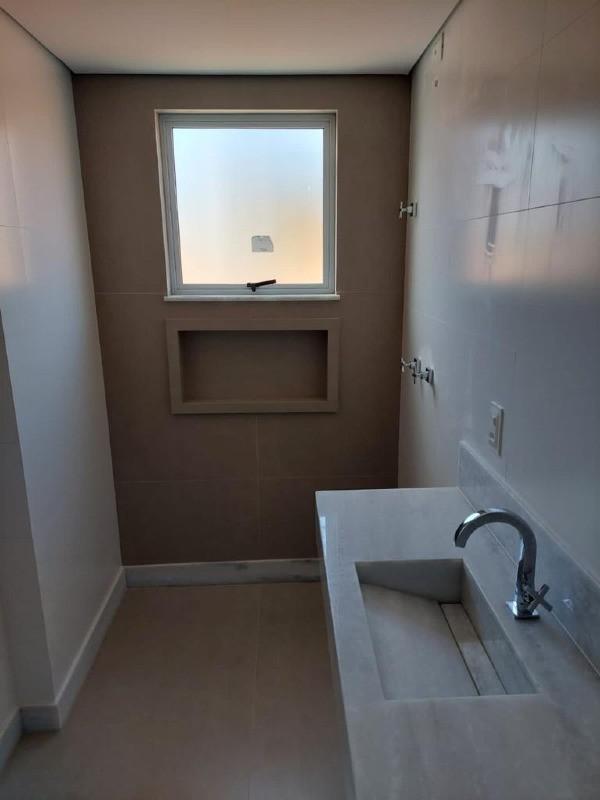 Apartamento, Jaraguá, 4 Quartos, 4 Vagas, 2 Suítes