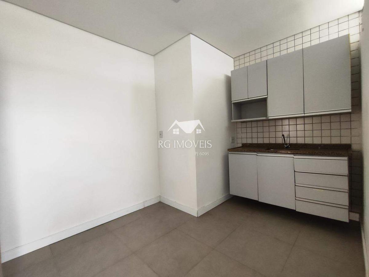 Andar, Estoril, 0 Quarto, 5 Vagas