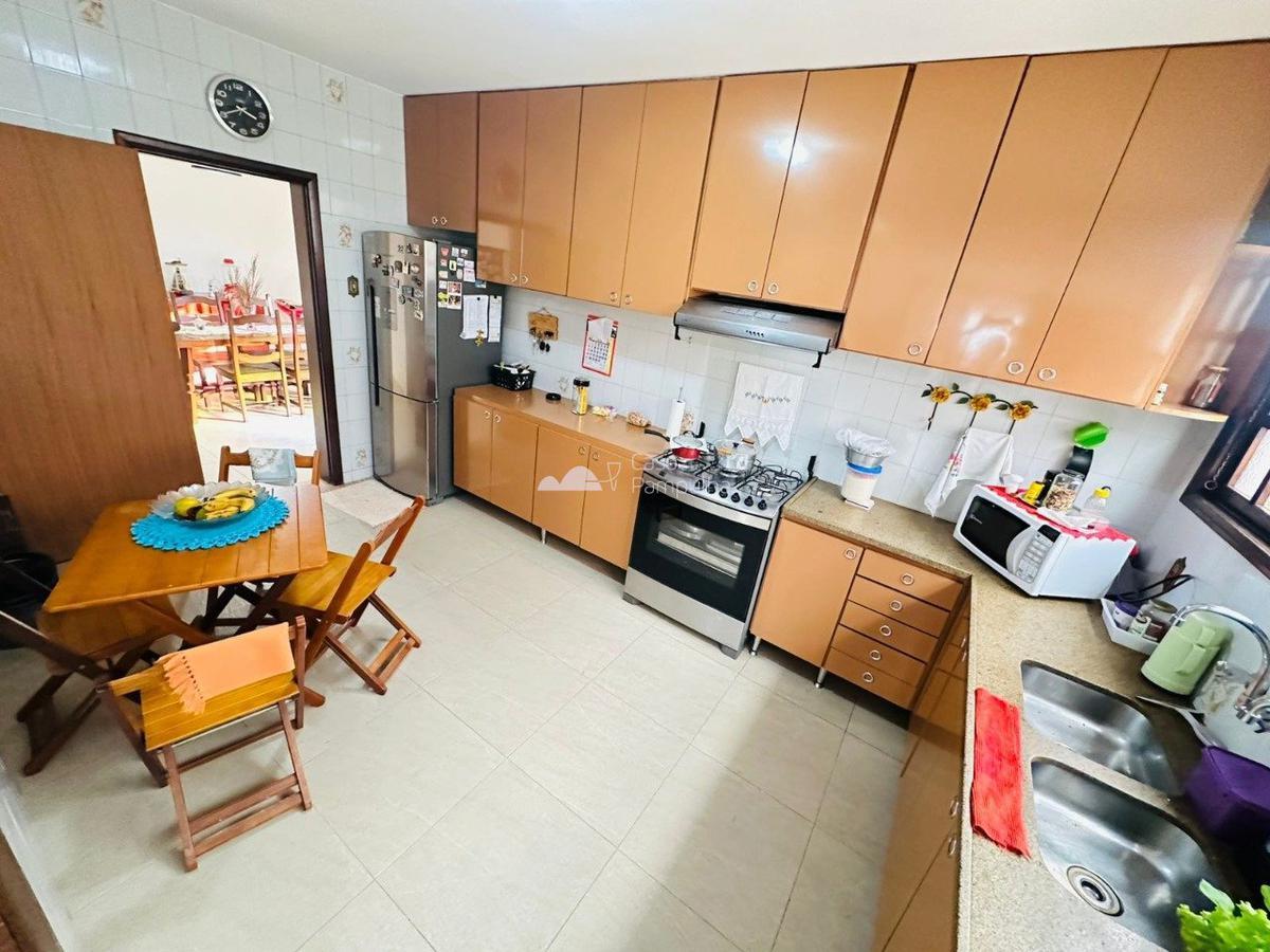 Casa, Santa Mônica, 3 Quartos, 6 Vagas, 1 Suíte