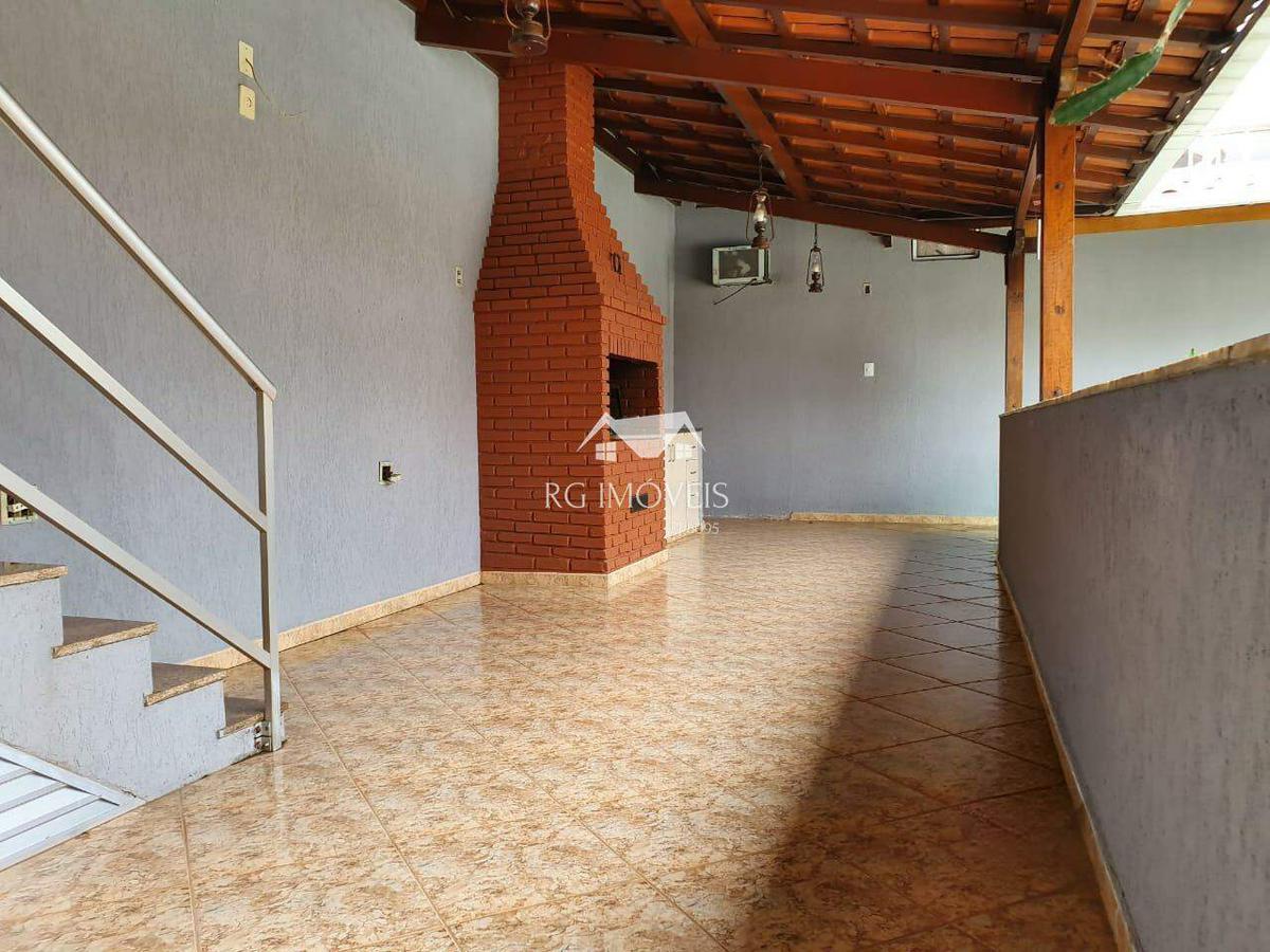 Casa, Milionários, 4 Quartos, 11 Vagas, 1 Suíte