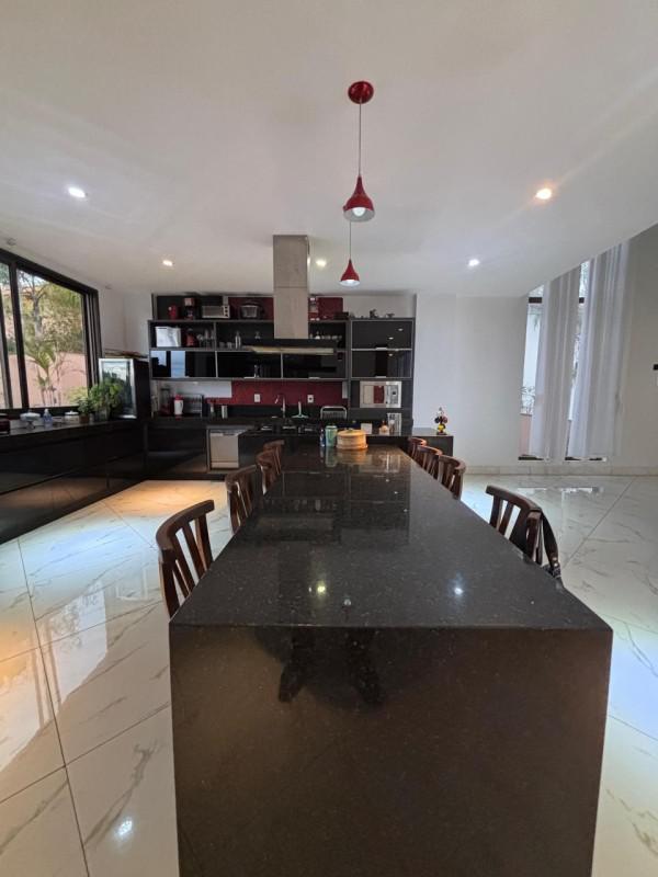 Casa, Alphaville - Lagoa dos Ingleses, 7 Quartos, 8 Vagas, 7 Suítes