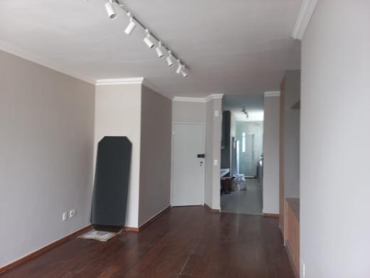 Apartamento, Funcionários, 2 Quartos, 1 Vaga, 1 Suíte