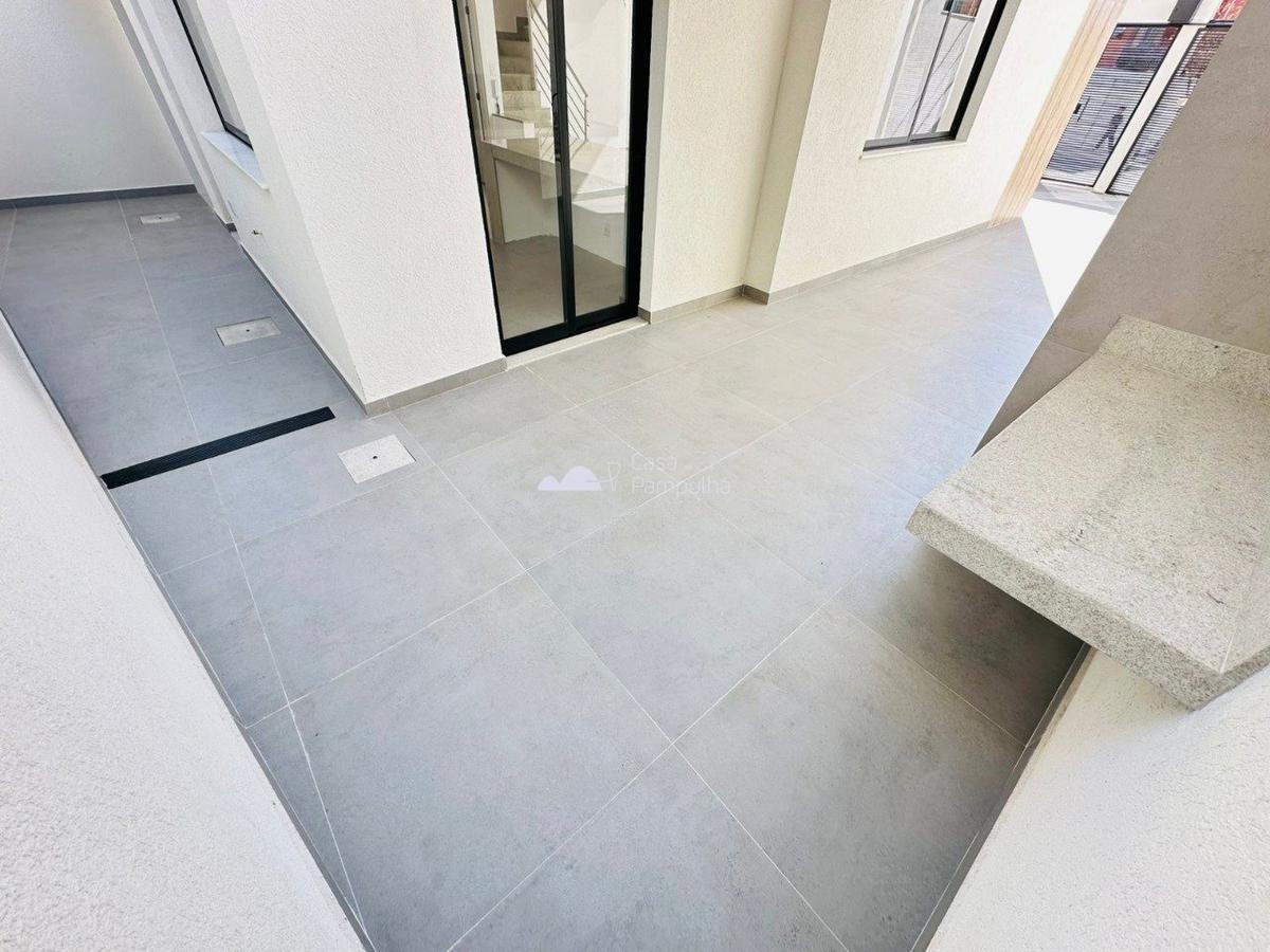 Casa, Planalto, 3 Quartos, 4 Vagas, 3 Suítes