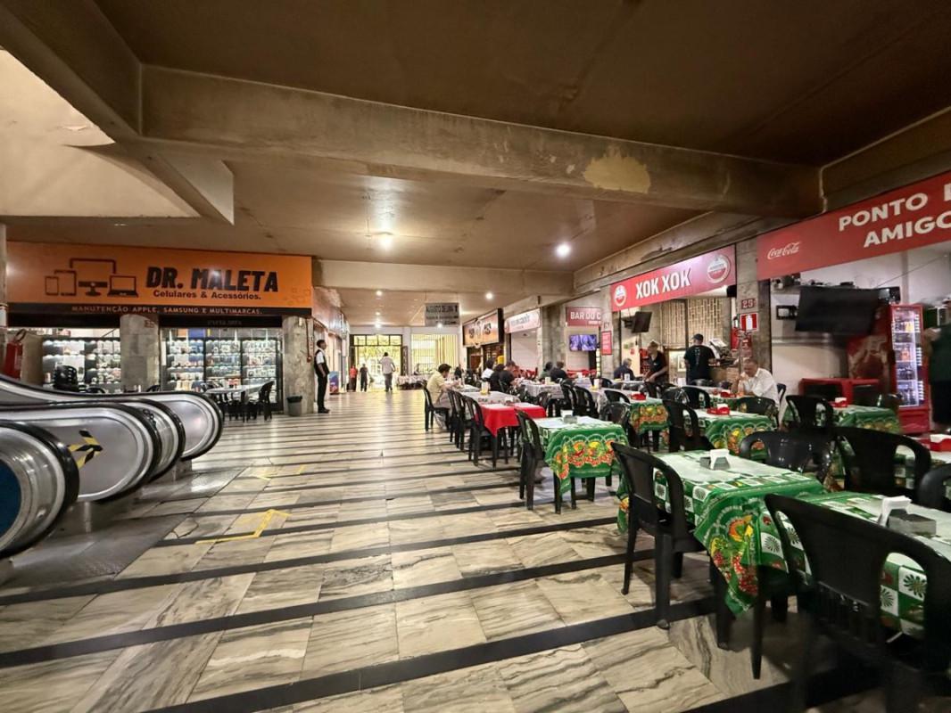 Apartamento, Centro, 2 Quartos, 0 Vaga