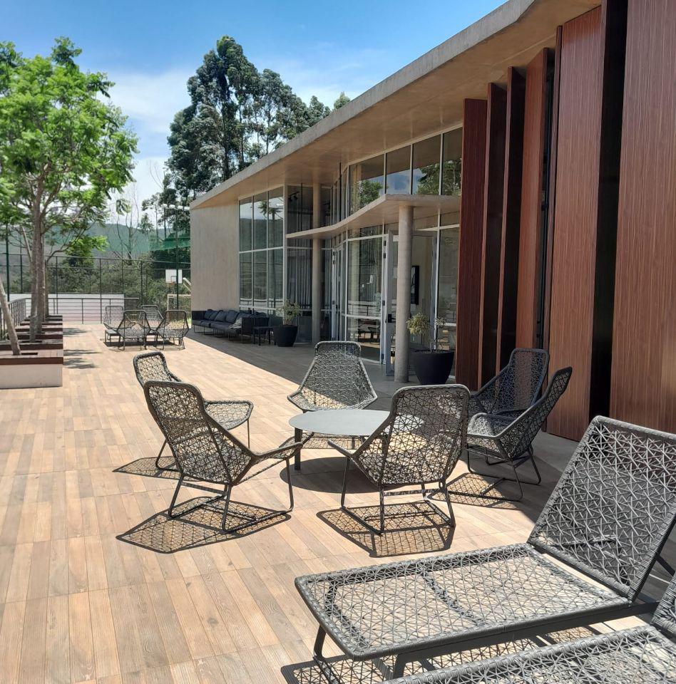 Lote, Alphaville - Lagoa dos Ingleses