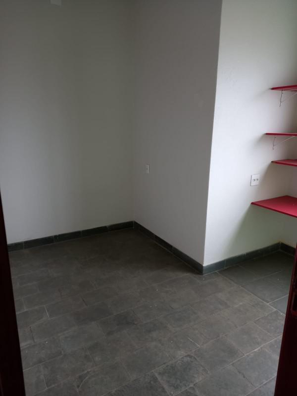 Casa, São Francisco, 3 Quartos, 0 Vaga