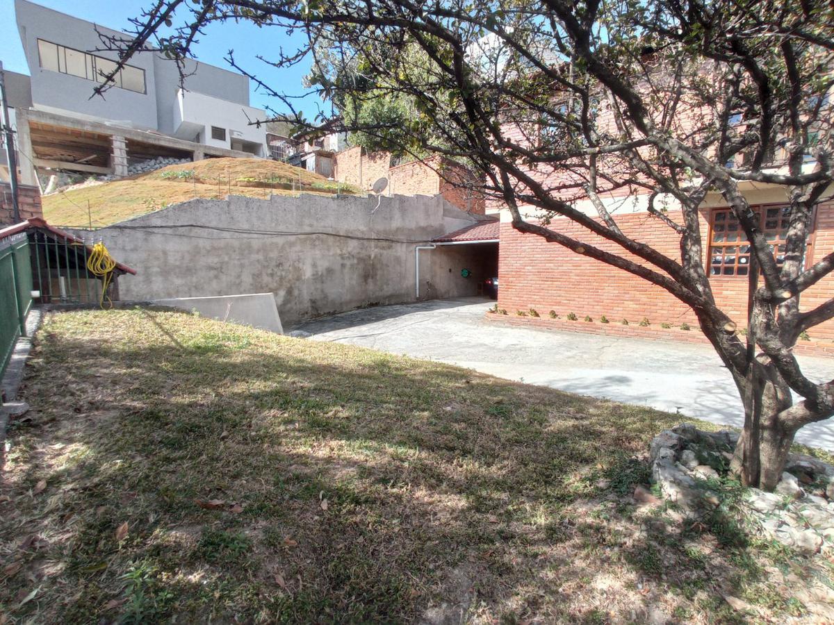 Casa, Estoril, 4 Quartos, 10 Vagas, 1 Suíte