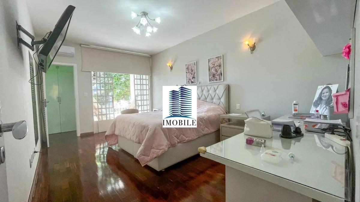 Casa, Vila Paris, 6 Quartos, 7 Vagas, 2 Suítes