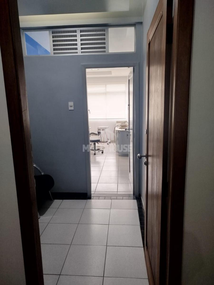 Sala, Centro, 0 Quarto, 0 Vaga