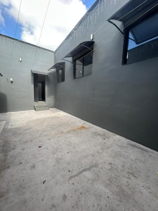 Casa Comercial, Vila Clóris, 3 Quartos, 2 Vagas, 1 Suíte