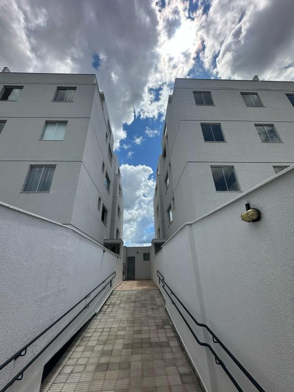 Apartamento, Pedra Azul, 2 Quartos, 1 Vaga