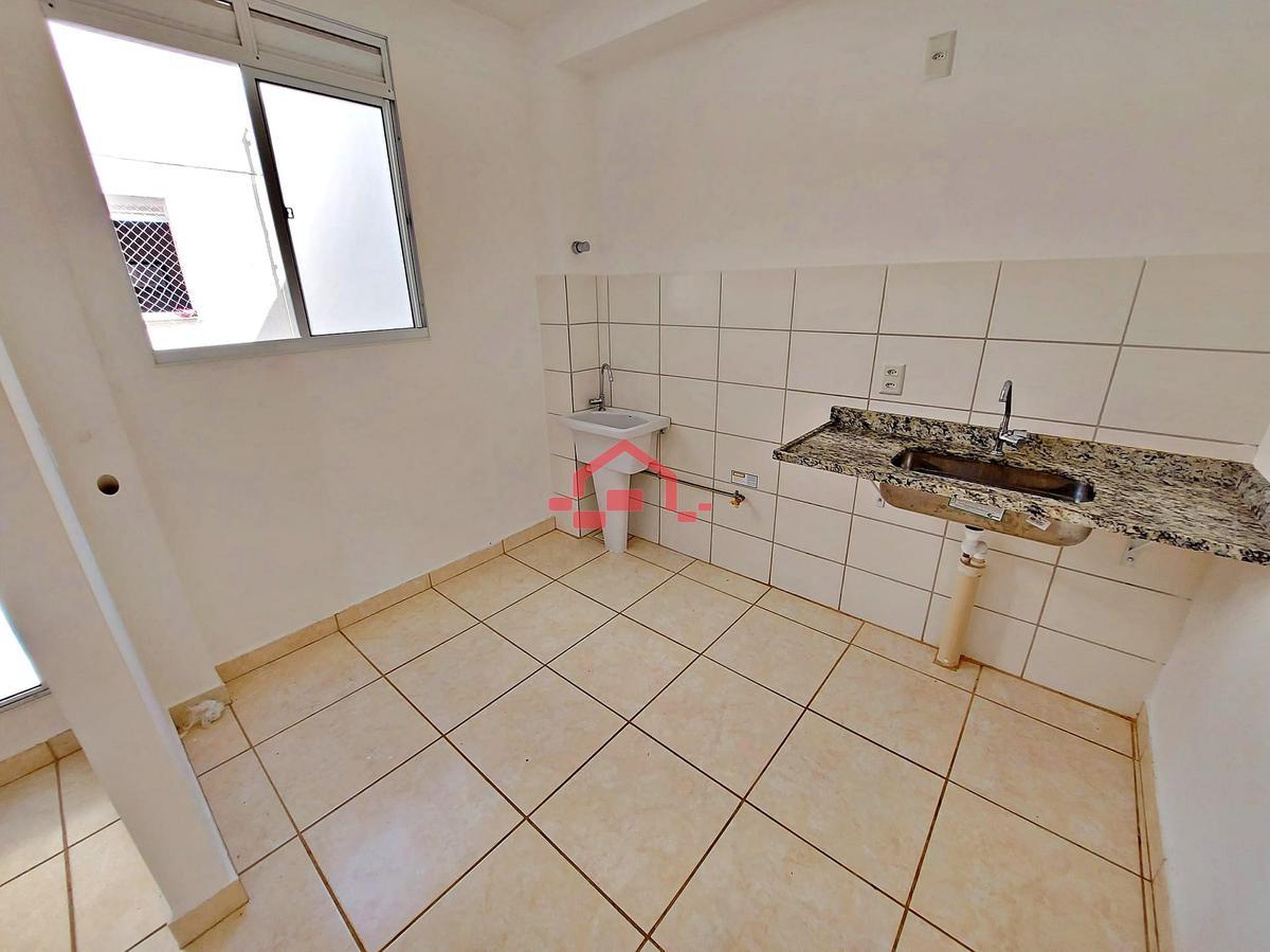 Apartamento, Chácaras Reunidas Santa Terezinha, 2 Quartos, 1 Vaga