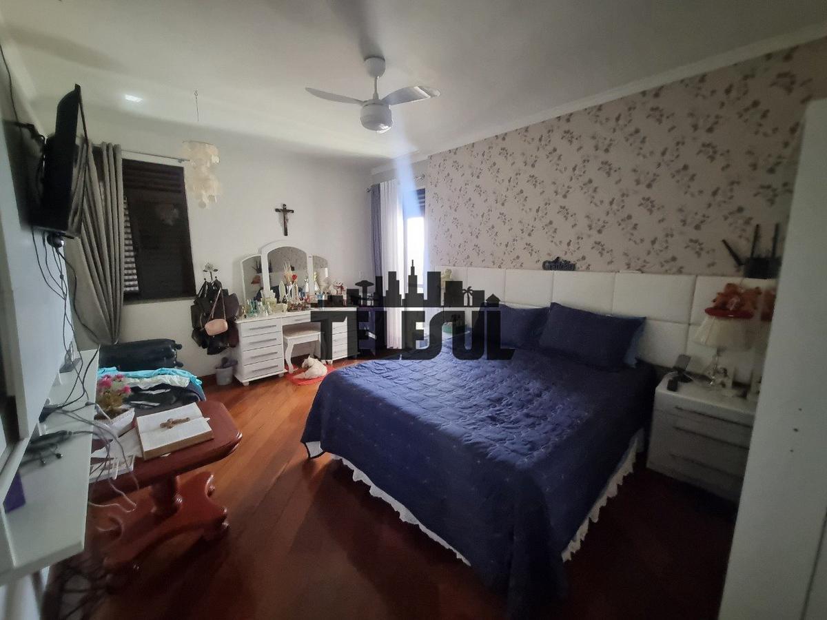 Apartamento, Centro, 4 Quartos, 2 Vagas, 2 Suítes