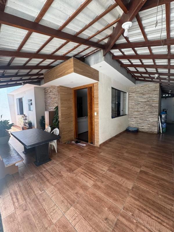 Casa, Masterville, 3 Quartos, 3 Vagas, 1 Suíte