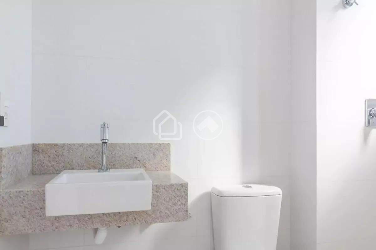 Apartamento, Santa Efigênia, 2 Quartos, 2 Vagas, 1 Suíte