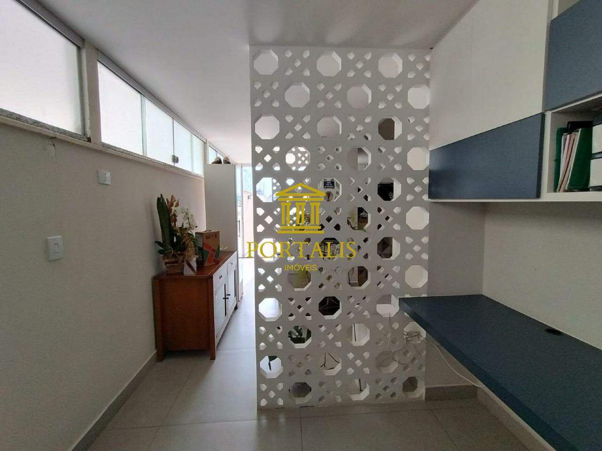 Apartamento, Colégio Batista, 3 Quartos, 2 Vagas, 1 Suíte