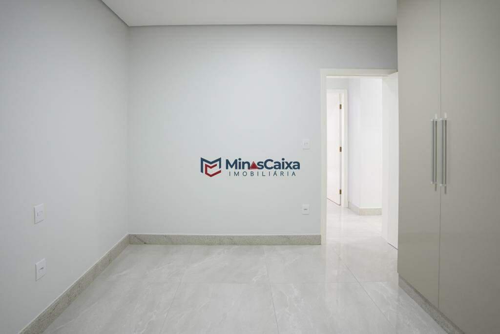 Casa, Amaro Lanari, 3 Quartos, 2 Vagas, 1 Suíte