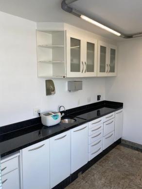 Conjunto de Salas, Funcionários