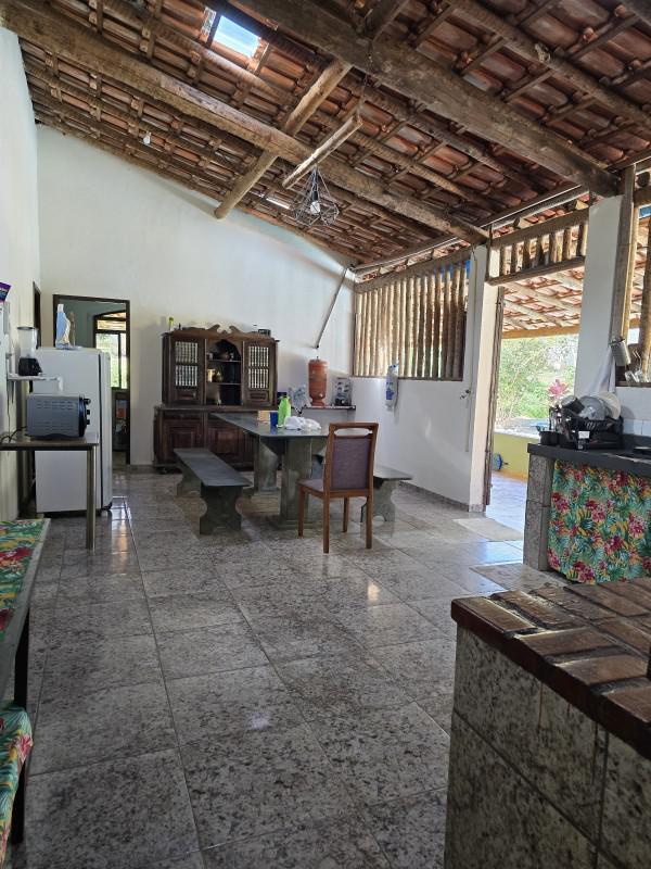 Fazenda, Centro, 4 Quartos, 10 Vagas, 2 Suítes