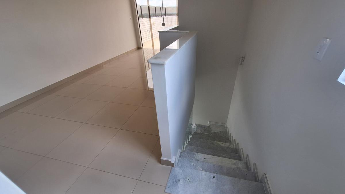 Cobertura, Concórdia, 4 Quartos, 2 Vagas, 2 Suítes
