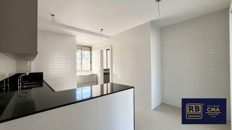 Apartamento, Cruzeiro, 4 Quartos, 3 Vagas, 2 Suítes