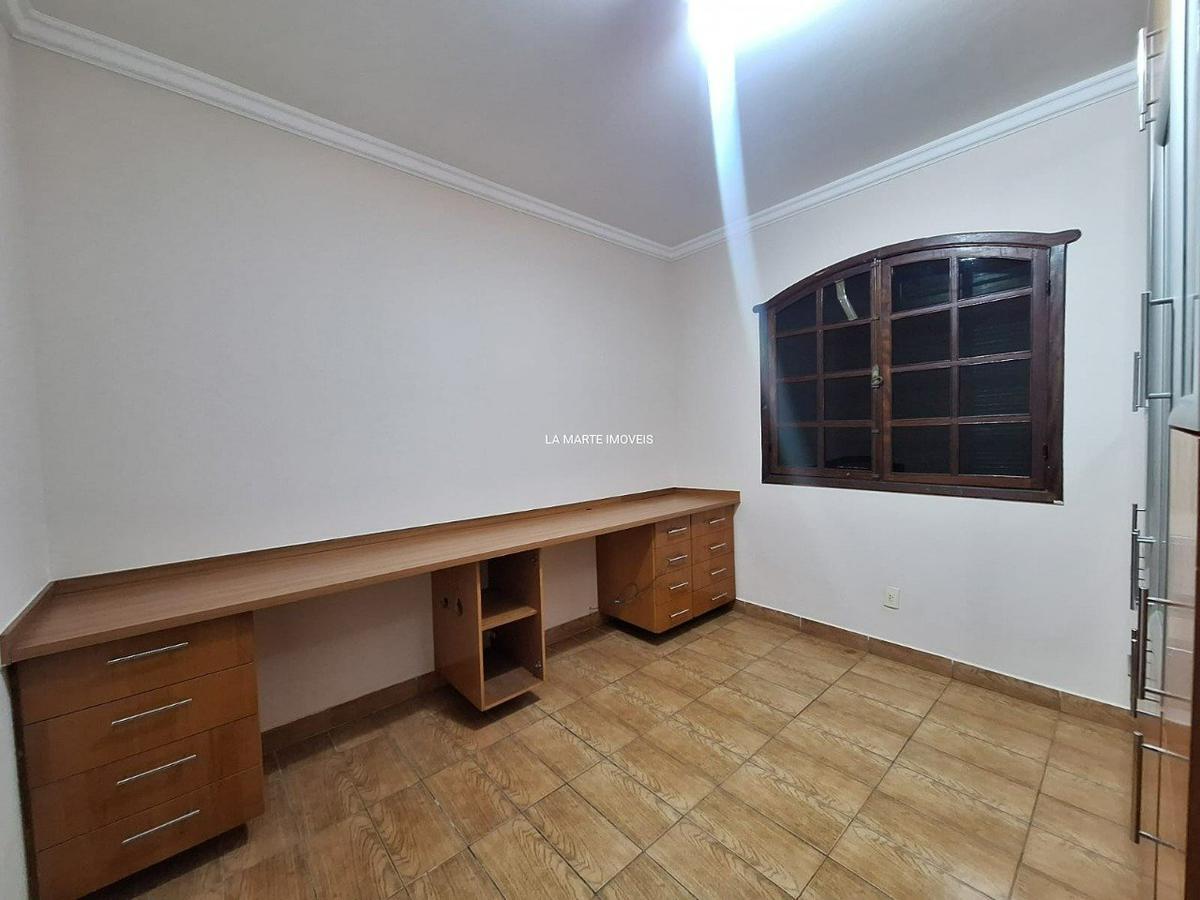 Casa, Jardim Riacho das Pedras, 3 Quartos, 4 Vagas, 2 Suítes