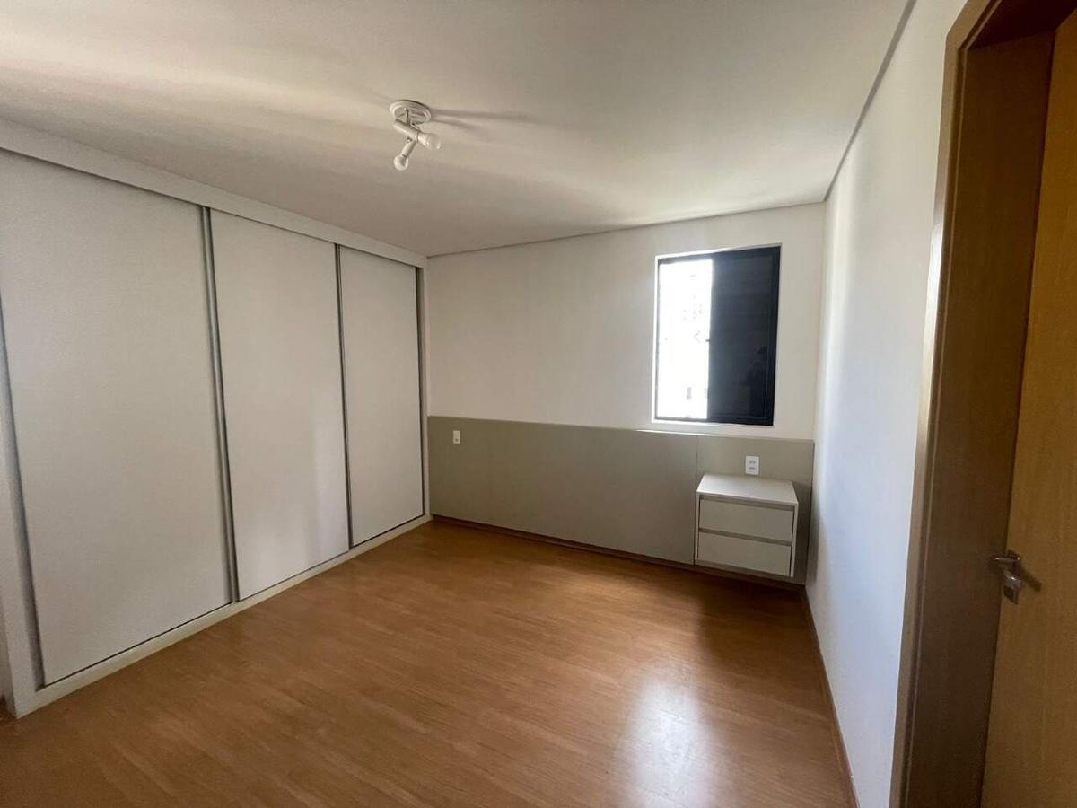 Cobertura, Buritis, 4 Quartos, 0 Vaga, 1 Suíte