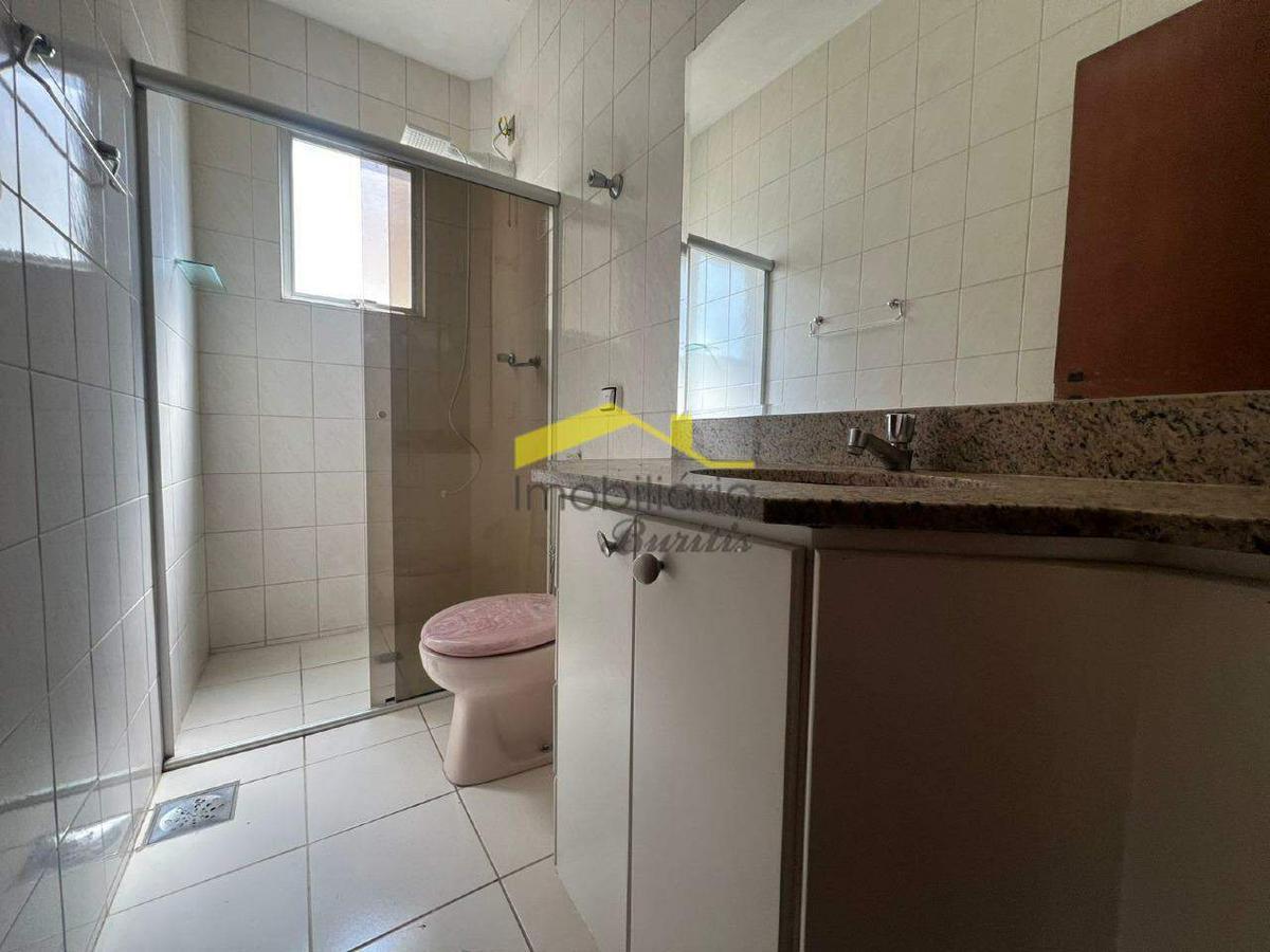 Cobertura, Estoril, 3 Quartos, 2 Vagas, 1 Suíte