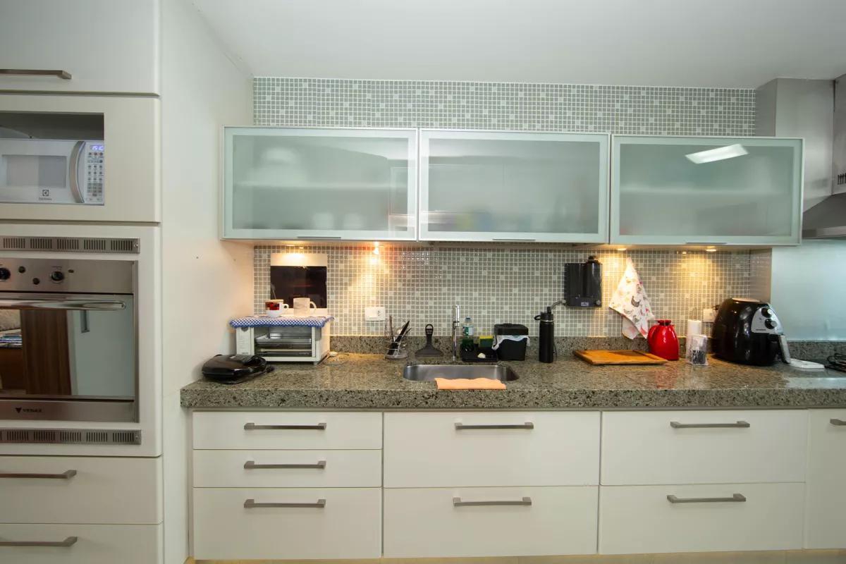 Apartamento, Santa Lúcia, 3 Quartos, 1 Vaga, 1 Suíte