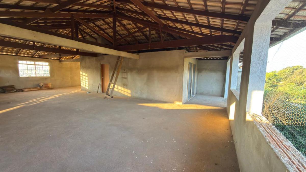 Casa, Tangará, 3 Quartos, 7 Vagas, 1 Suíte