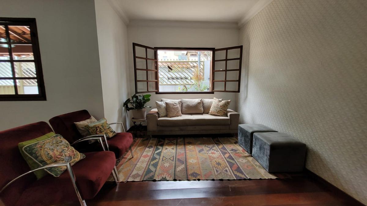 Casa, Jardim Paquetá, 5 Quartos, 2 Vagas, 1 Suíte