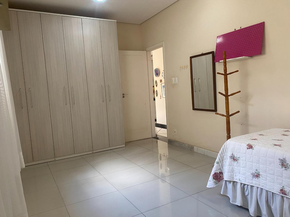 Casa, Cachoeirinha, 3 Quartos, 3 Vagas, 1 Suíte