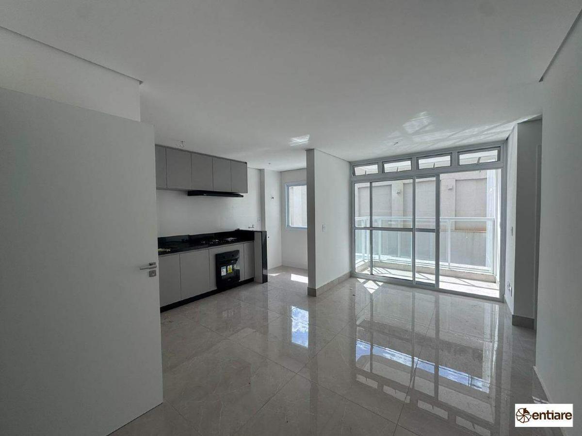 Apartamento, Centro, 2 Quartos, 2 Vagas, 1 Suíte