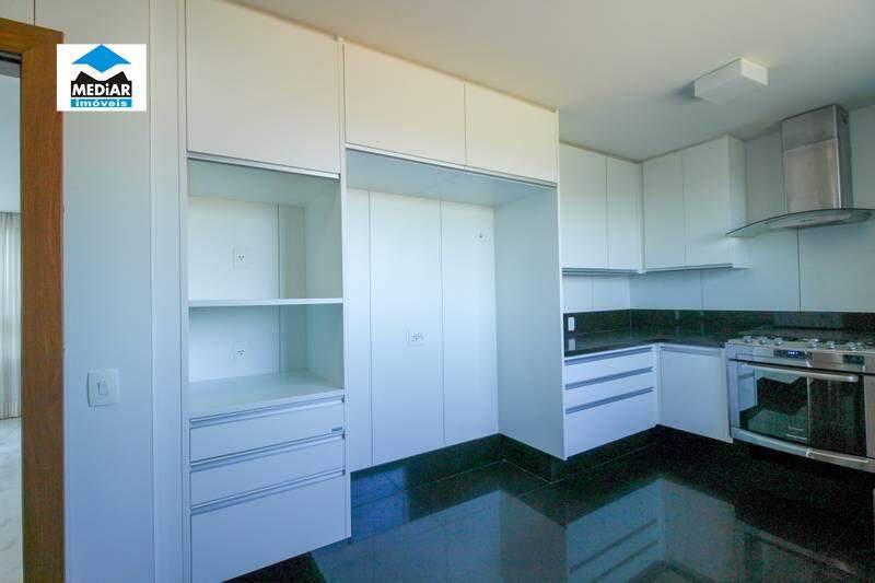 Apartamento, Belvedere, 4 Quartos, 5 Vagas, 4 Suítes