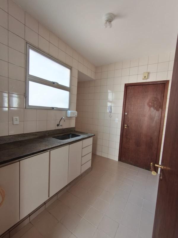 Apartamento, Coração de Jesus, 2 Quartos, 2 Vagas, 1 Suíte