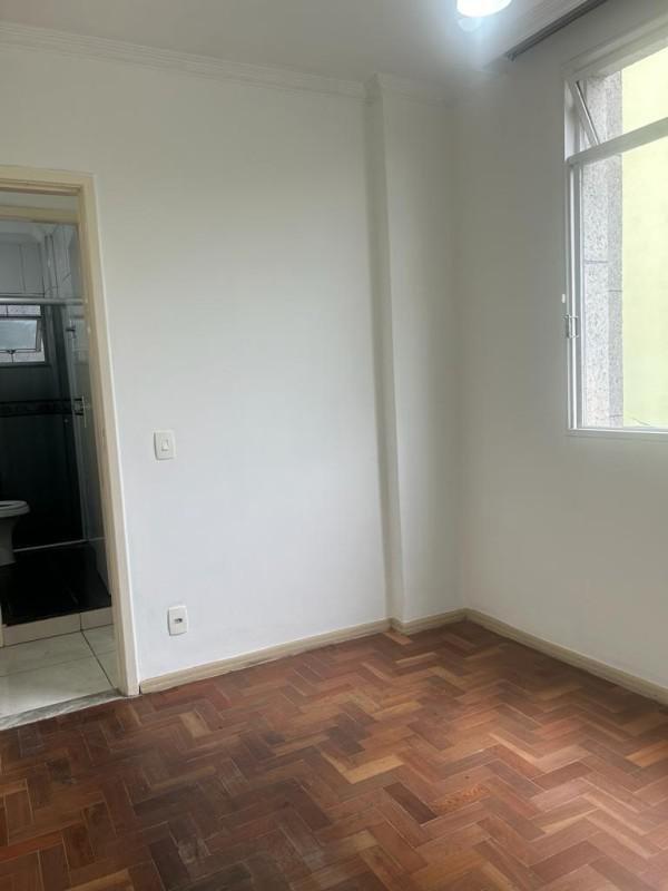 Apartamento, Centro, 2 Quartos, 0 Vaga