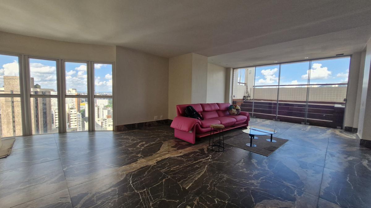 Cobertura, Savassi, 4 Quartos, 5 Vagas